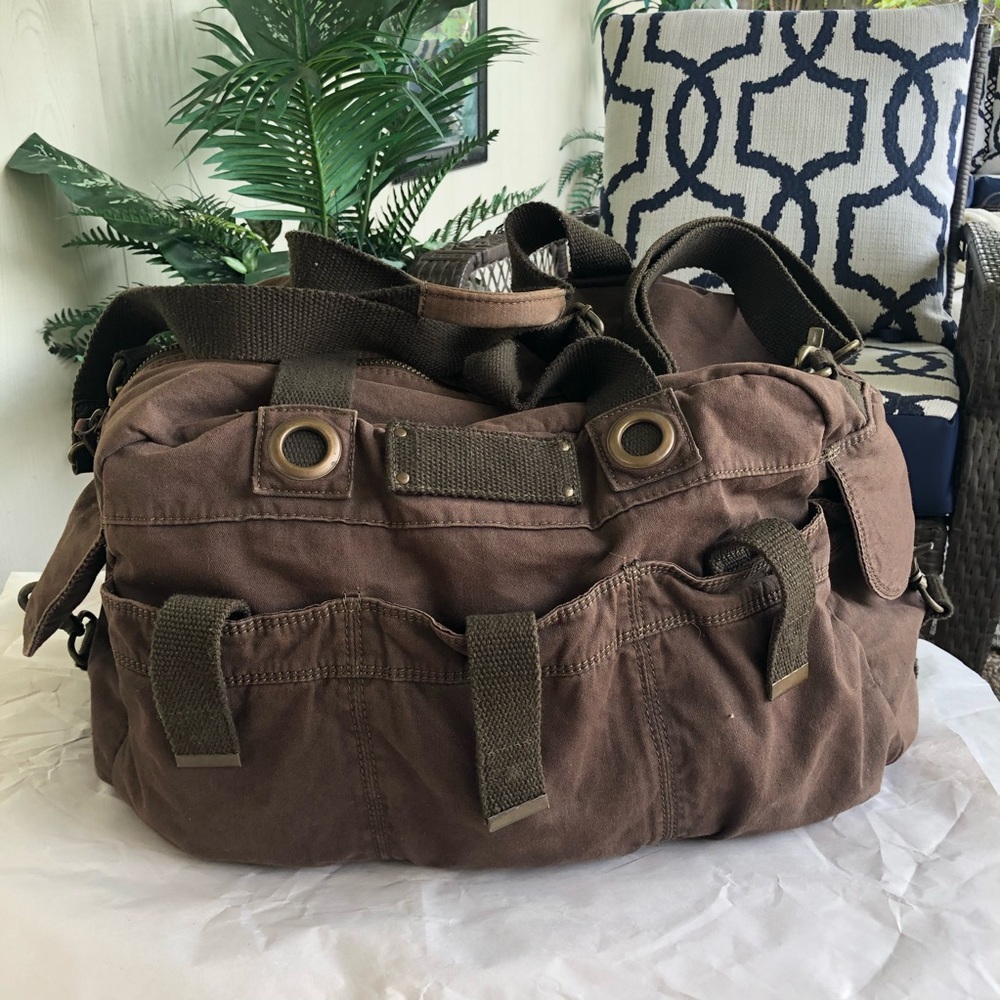 Military-style travel bag